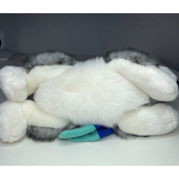 Aurora Flopsie Husky Wolf Plush 12” Blue Winter Hat Scarf Snowflake Vintage - Picture 7 of 14